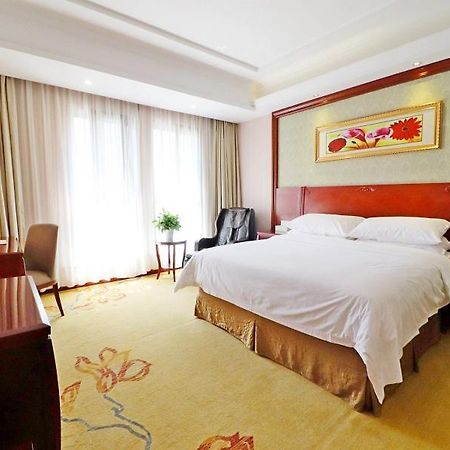 Vienna Hotel Shanghai Hongqiao National Convention Centre Екстер'єр фото