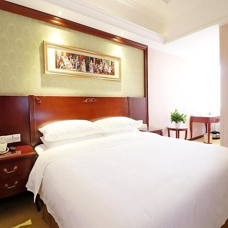 Vienna Hotel Shanghai Hongqiao National Convention Centre Екстер'єр фото