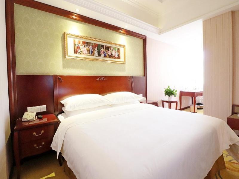 Vienna Hotel Shanghai Hongqiao National Convention Centre Екстер'єр фото